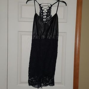 Sexy Black Mini Dress 💋